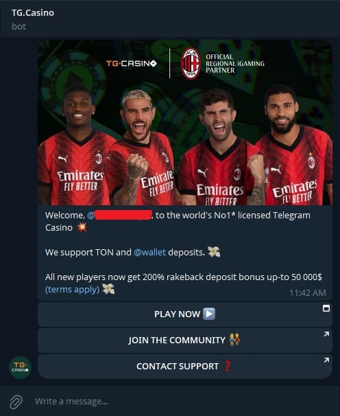 Скриншот рекламного повідомлення у Telegram із зображенням чотирьох футболістів у формі клубу AC Milan (у червоно-чорних футболках з логотипом Emirates Fly Better).