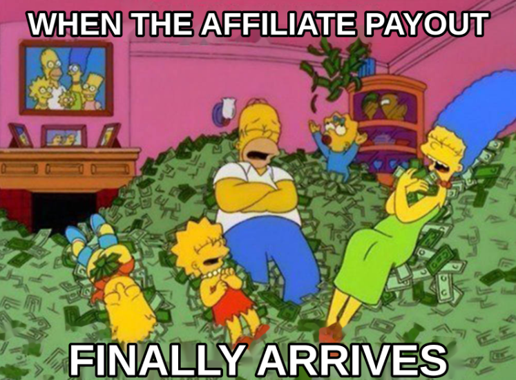 Термин холд обозначает период, когда начисления удерживаются до завершения проверки рекламодателем. 